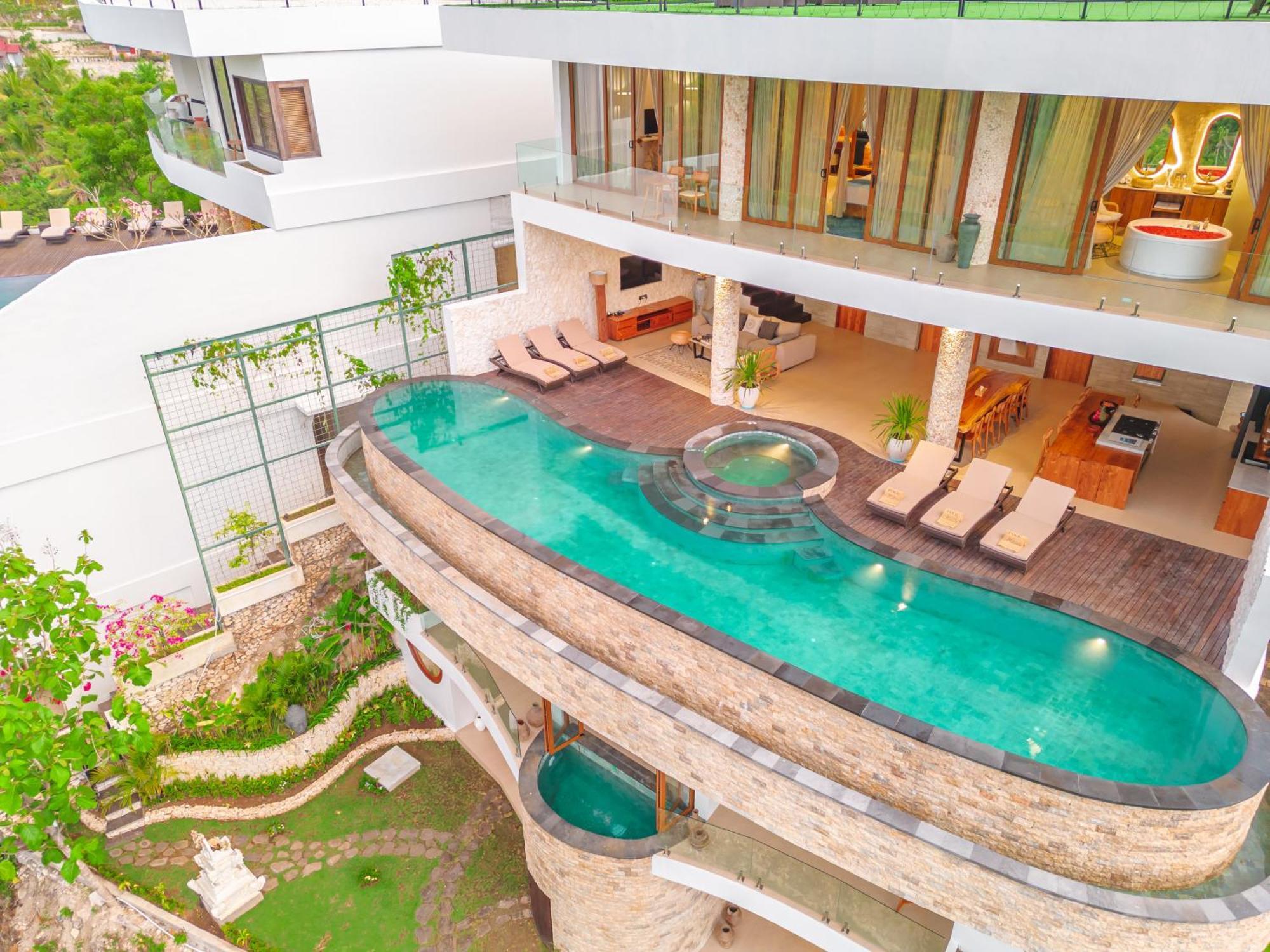 Villa Kaliente Toyapakeh エクステリア 写真